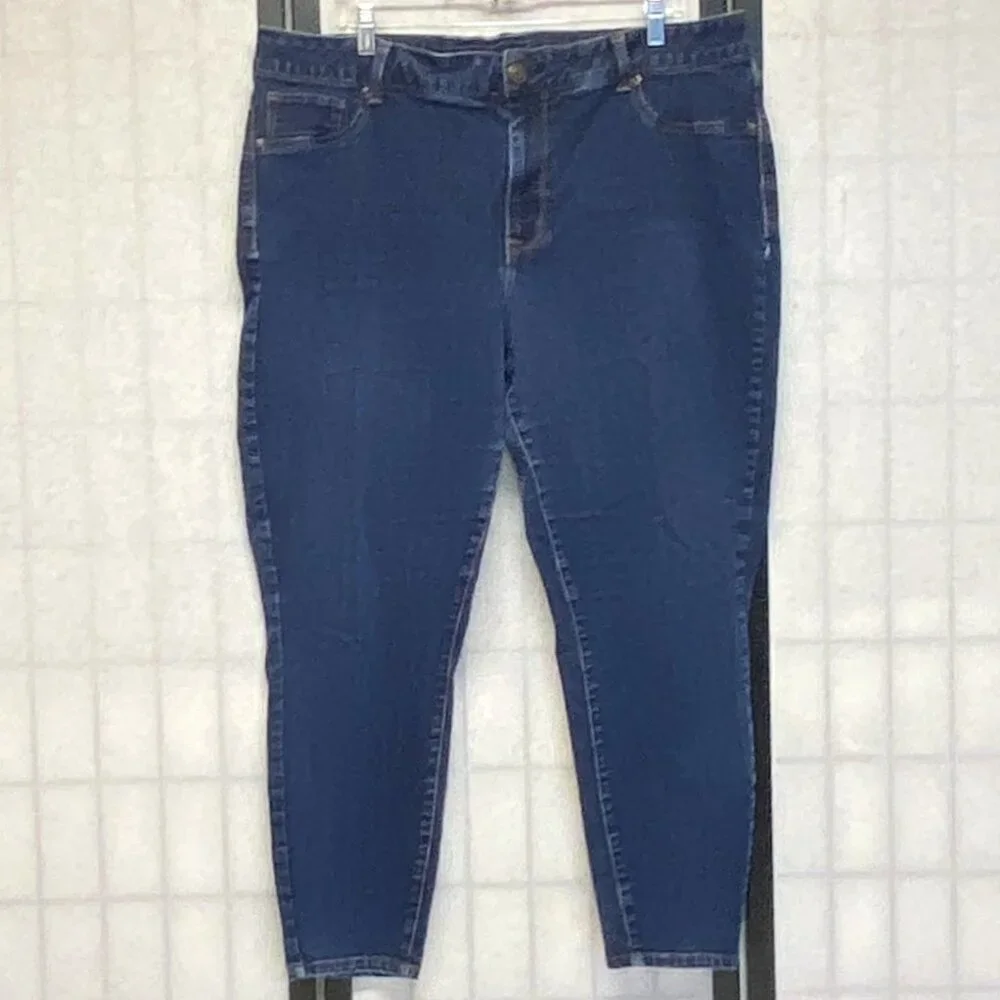 Maurices High Rise Skinny Stretch Jeans Jeggings 22W Short Medium Wash Denim - Picture 1 of 12